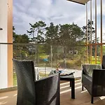 Lägenhet Near The Beach, Pool, Sauna