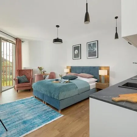 Holiday Studio Near The Beach, Pool, Sauna Apartment Pobierowo