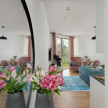 Holiday Studio Near The Beach, Pool, Sauna Apartment Pobierowo