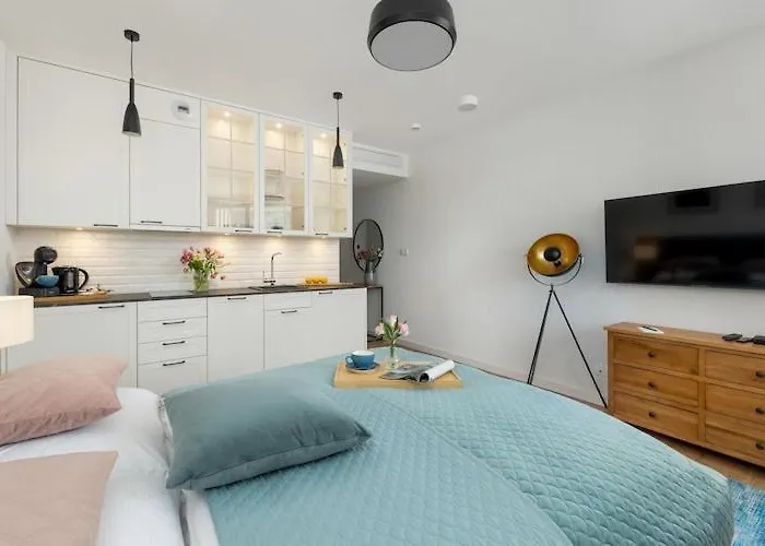 Holiday Studio Near The Beach, Pool, Sauna Lägenhet *