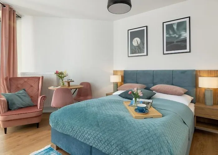 Holiday Studio Near The Beach, Pool, Sauna