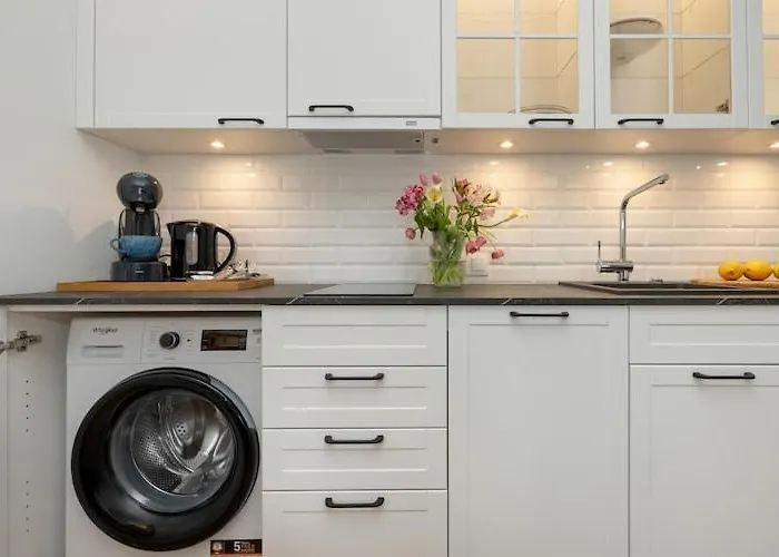 Lägenhet Holiday Studio Near The Beach, Pool, Sauna *